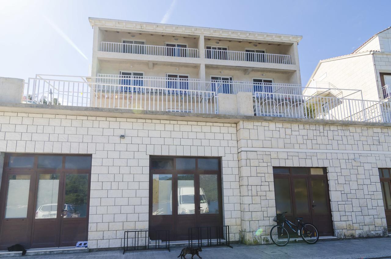 Apartments Angelo Полаче Екстер'єр фото
